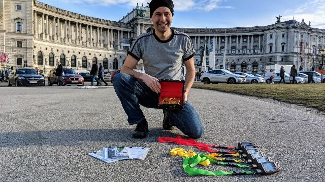 geocaching-teaminprogress-gps-schatzsuche-gelaendespiel-wien-oesterreich-ringstrasse-heldenplatz-teambuilding-teamevent
