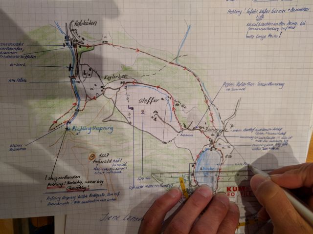 wanderfuehrer kartieren kartenlesen gelaende wege tracking
