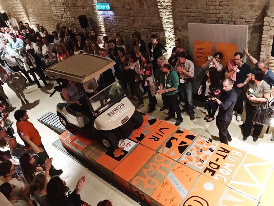 Bridge to the future Großgruppenveranstaltung Firmenevent Rahmenprogramm