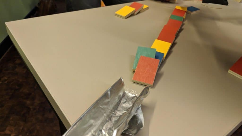 domino effekt kettenreaktion kugelbahn betriebsausflug firmenevent teambuilding