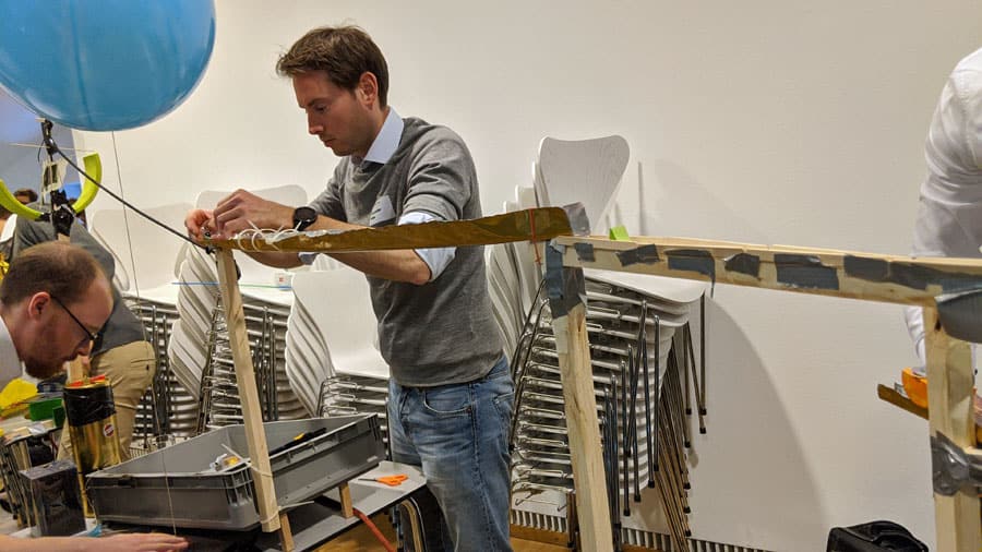 kugelbahn marblerun diy teamevent incentive kettenreaktion accenture teaminprogress