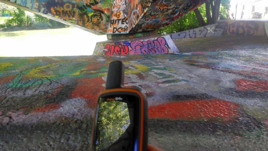 geocachin wien donaukanal graffiti tags gps bs