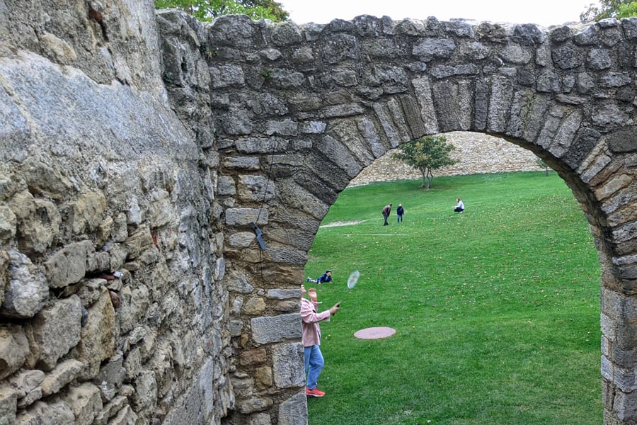 hainburg tor burghof freizeit geocaching raetselralley gps